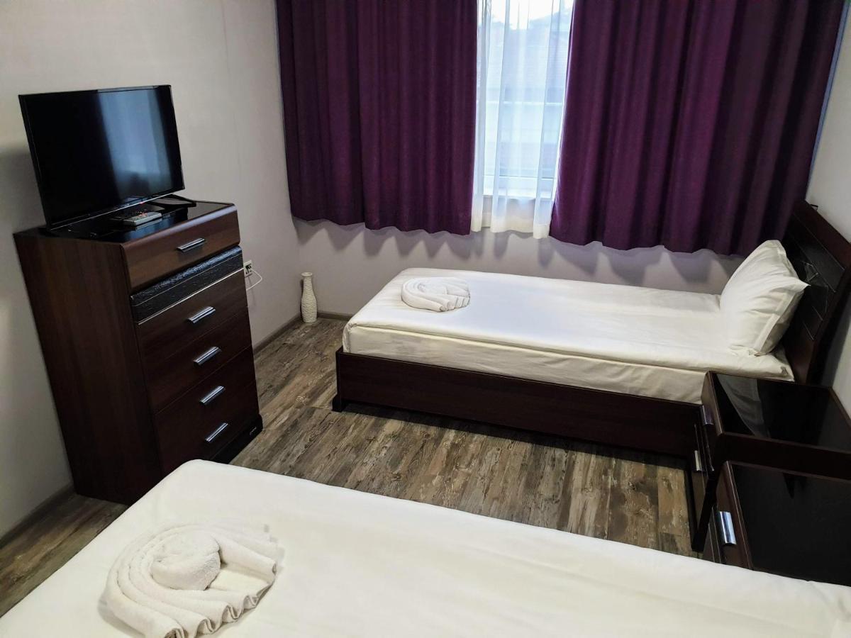Хотел Централ Stara Zagora Exterior photo