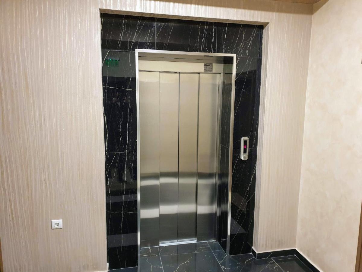 Хотел Централ Stara Zagora Exterior photo